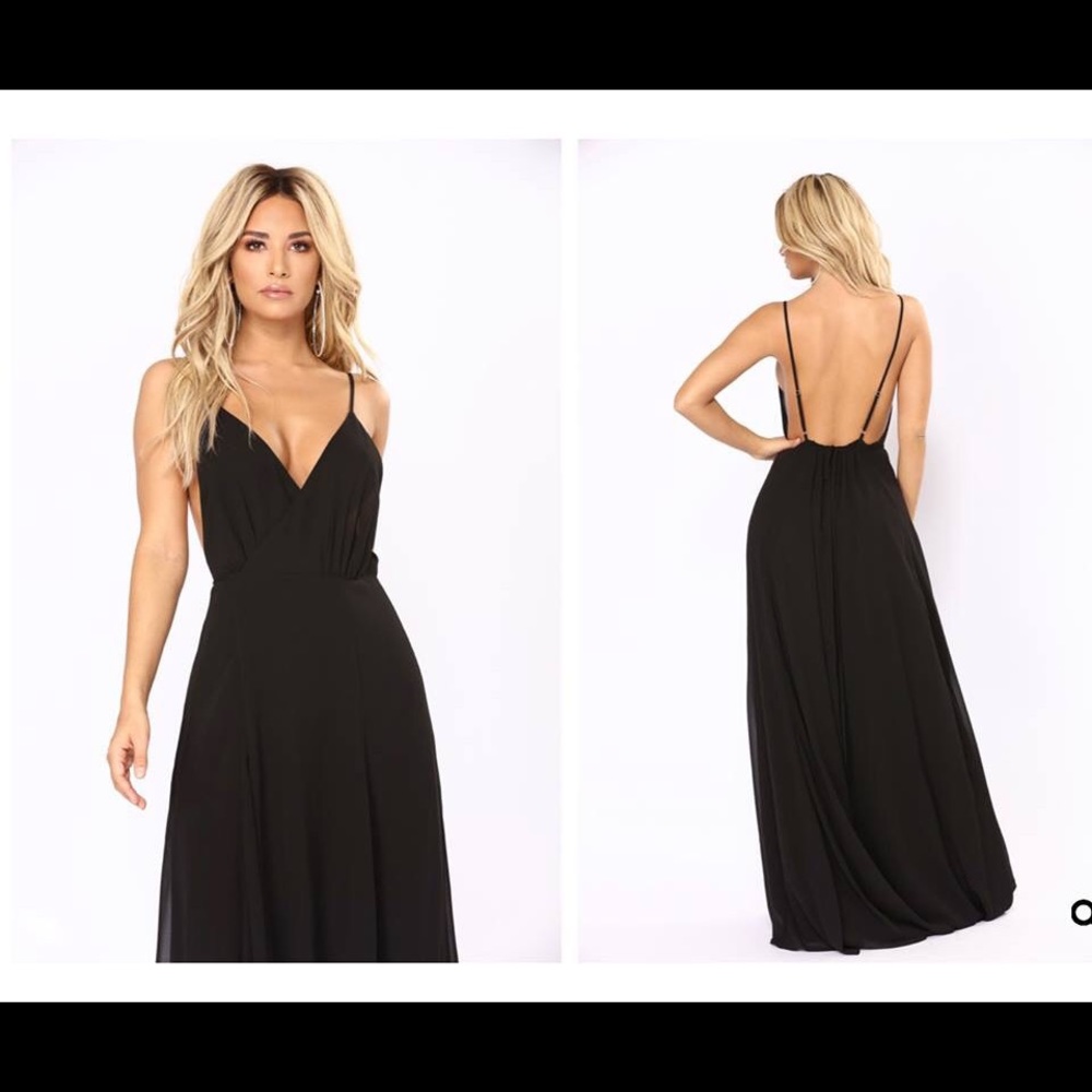 Black maxi dress! Size small!